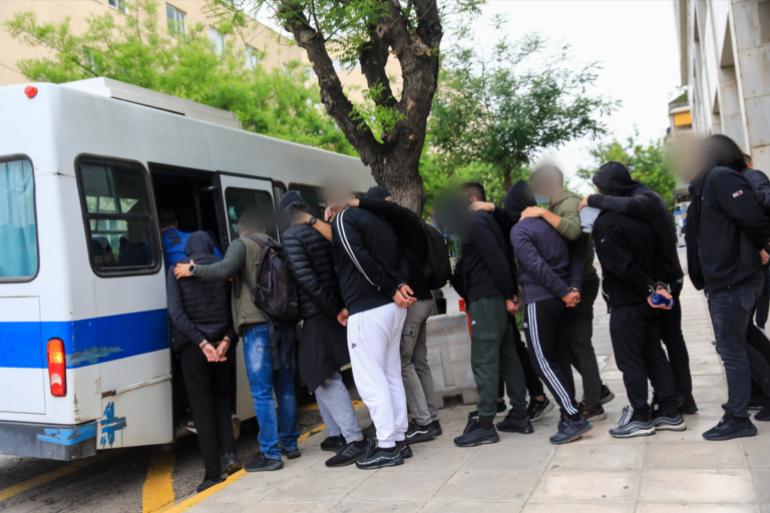 Δολοφονία Λυγγερίδη: Με βαριές κατηγορίες οδηγήθηκαν στη φυλακή πέντε από τους 32 που απολογήθηκαν