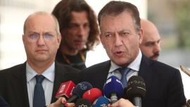 Φάκελο με 200 ονόματα χούλιγκαν κατέθεσαν Οικονόμου-Βρούτσης στην Εισαγγελέα του Αρείου Πάγου