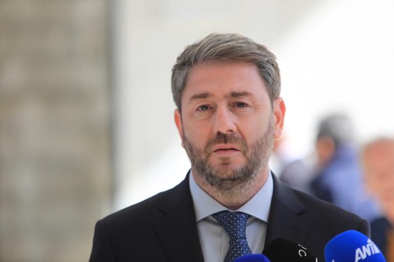 Ν. Ανδρουλάκης: «Θέση του ΠΑΣΟΚ είναι η άμεση αξιολόγηση της αίτησης ασύλου»