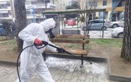 Θεσσαλονίκη: Πέταξαν ψάρια και νεκρά ζώα σε πάρκο (ΦΩΤΟ)